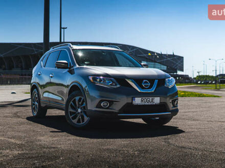 Сірий Ніссан Rogue, об'ємом двигуна 2.5 л та пробігом 168 тис. км за 13300 $, фото 1 на Automoto.ua