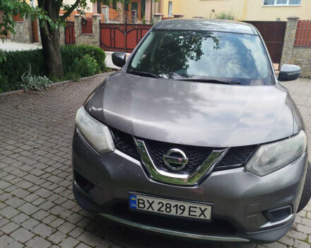 Серый Ниссан Rogue, объемом двигателя 2.49 л и пробегом 164 тыс. км за 11000 $, фото 1 на Automoto.ua