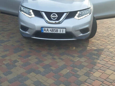 Ниссан Rogue 2014 в Бахмаче на Automoto.ua Серый Ниссан Rogue, объемом двигателя 2.5 л и пробегом 175 тыс. км за 11500 $, фото 1 на Automoto.ua