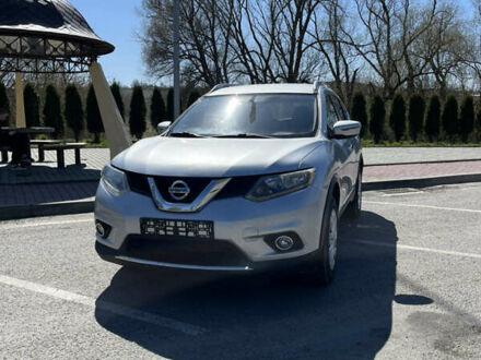 Ниссан Rogue 2015 в Тернополе на Automoto.ua Серый Ниссан Rogue, объемом двигателя 2.49 л и пробегом 106 тыс. км за 14000 $, фото 1 на Automoto.ua