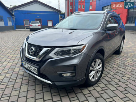 Сірий Ніссан Rogue, об'ємом двигуна 2.5 л та пробігом 173 тис. км за 11300 $, фото 1 на Automoto.ua