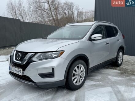 Ніссан Rogue 2016 у Львові на Automoto.ua Сірий Ніссан Rogue, об'ємом двигуна 2.5 л та пробігом 159 тис. км за 13950 $, фото 1 на Automoto.ua