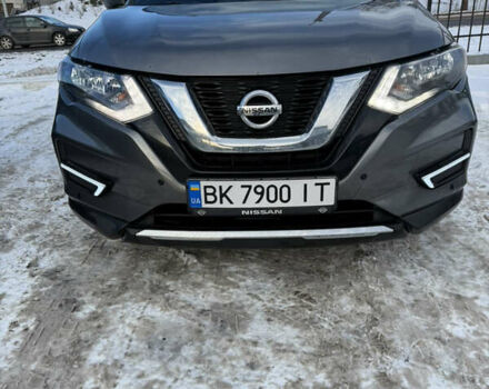 Серый Ниссан Rogue, объемом двигателя 2.49 л и пробегом 267 тыс. км за 13500 $, фото 1 на Automoto.ua