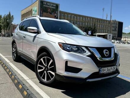 Ніссан Rogue 2016 у Миколаєві на Automoto.ua Сірий Ніссан Rogue, об'ємом двигуна 2.49 л та пробігом 152 тис. км за 12999 $, фото 1 на Automoto.ua