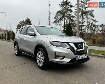 Сірий Ніссан Rogue, об'ємом двигуна 2.49 л та пробігом 165 тис. км за 10900 $, фото 1 на Automoto.ua