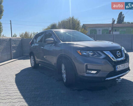 Сірий Ніссан Rogue, об'ємом двигуна 2.49 л та пробігом 210 тис. км за 12500 $, фото 1 на Automoto.ua