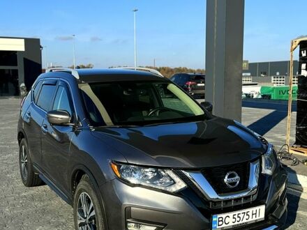 Ниссан Rogue 2017 в Львове на Automoto.ua Серый Ниссан Rogue, объемом двигателя 2.5 л и пробегом 36 тыс. км за 17700 $, фото 1 на Automoto.ua
