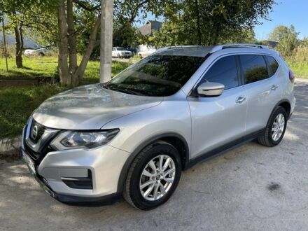Ниссан Rogue 2017 в Хмельницком на Automoto.ua Серый Ниссан Rogue, объемом двигателя 2.5 л и пробегом 162 тыс. км за 12800 $, фото 1 на Automoto.ua