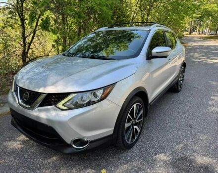 Сірий Ніссан Rogue, об'ємом двигуна 2 л та пробігом 69 тис. км за 10300 $, фото 1 на Automoto.ua