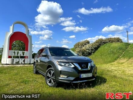 Сірий Ніссан Rogue, об'ємом двигуна 2.5 л та пробігом 160 тис. км за 14990 $, фото 1 на Automoto.ua