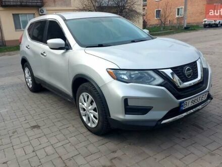 Ниссан Rogue 2017 в Кобеляках на Automoto.ua Серый Ниссан Rogue, объемом двигателя 2.5 л и пробегом 207 тыс. км за 12500 $, фото 1 на Automoto.ua