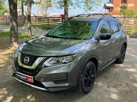Ниссан Rogue 2017 в Киеве на Automoto.ua Серый Ниссан Rogue, объемом двигателя 2.5 л и пробегом 163 тыс. км за 15190 $, фото 1 на Automoto.ua