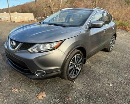 Сірий Ніссан Rogue, об'ємом двигуна 2 л та пробігом 52 тис. км за 3900 $, фото 1 на Automoto.ua