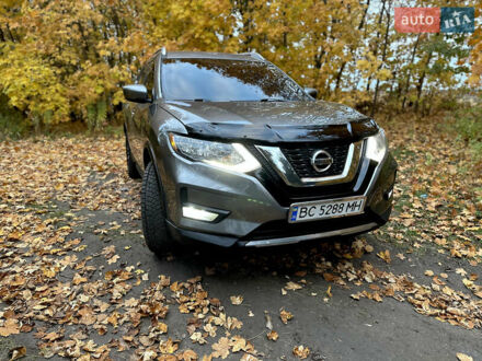 Ниссан Rogue 2017 в Хмельницком на Automoto.ua Серый Ниссан Rogue, объемом двигателя 2.49 л и пробегом 180 тыс. км за 13300 $, фото 1 на Automoto.ua