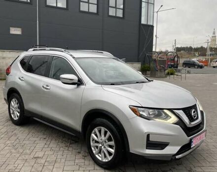 Серый Ниссан Rogue, объемом двигателя 2.5 л и пробегом 137 тыс. км за 10999 $, фото 1 на Automoto.ua