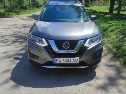 Ниссан Rogue 2017 в Днепре (Днепропетровске) на Automoto.ua Серый Ниссан Rogue, объемом двигателя 0 л и пробегом 167 тыс. км за 15350 $, фото 1 на Automoto.ua