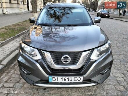 Ниссан Rogue 2017 в Полтаве на Automoto.ua Серый Ниссан Rogue, объемом двигателя 2.5 л и пробегом 256 тыс. км за 13500 $, фото 1 на Automoto.ua