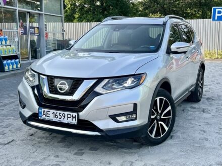 Серый Ниссан Rogue, объемом двигателя 2.5 л и пробегом 86 тыс. км за 16400 $, фото 1 на Automoto.ua