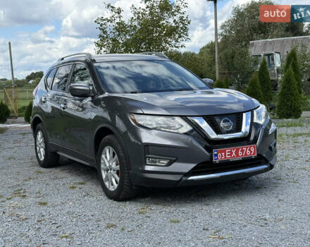 Сірий Ніссан Rogue, об'ємом двигуна 2.5 л та пробігом 100 тис. км за 13500 $, фото 1 на Automoto.ua