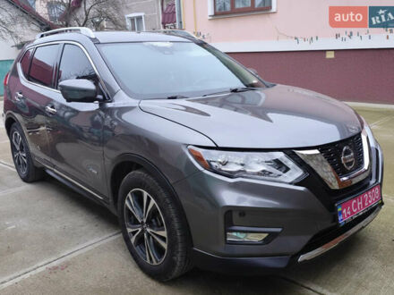 Сірий Ніссан Rogue, об'ємом двигуна 2 л та пробігом 178 тис. км за 15400 $, фото 1 на Automoto.ua