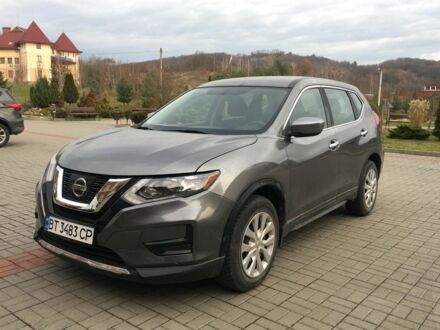 Ниссан Rogue 2017 в Ужгороде на Automoto.ua Серый Ниссан Rogue, объемом двигателя 2.5 л и пробегом 175 тыс. км за 13600 $, фото 1 на Automoto.ua