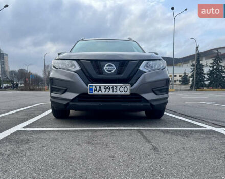 Серый Ниссан Rogue, объемом двигателя 2.49 л и пробегом 154 тыс. км за 13700 $, фото 1 на Automoto.ua