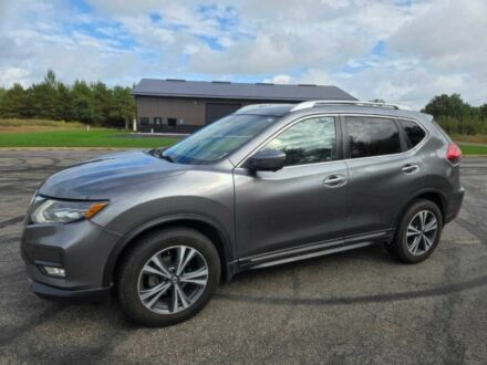 Ніссан Rogue 2017 у Ужгороді на Automoto.ua Сірий Ніссан Rogue, об'ємом двигуна 2.5 л та пробігом 65 тис. км за 3800 $, фото 1 на Automoto.ua