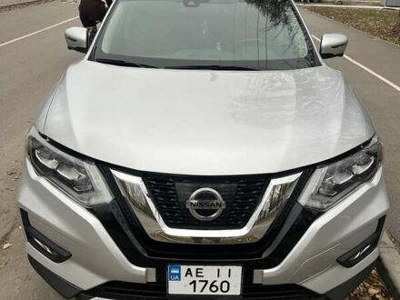Сірий Ніссан Rogue, об'ємом двигуна 2.49 л та пробігом 160 тис. км за 15000 $, фото 1 на Automoto.ua