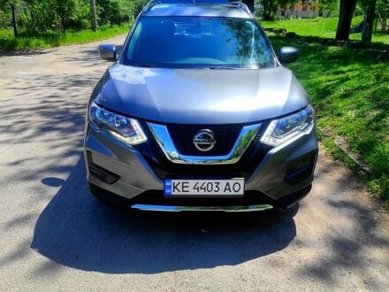 Сірий Ніссан Rogue, об'ємом двигуна 2.5 л та пробігом 167 тис. км за 15350 $, фото 1 на Automoto.ua