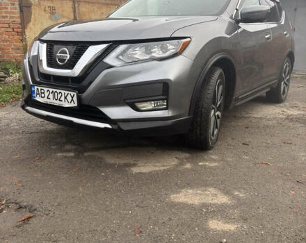 Серый Ниссан Rogue, объемом двигателя 2.49 л и пробегом 150 тыс. км за 17499 $, фото 1 на Automoto.ua