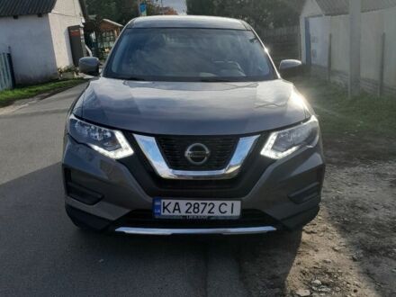 Ниссан Rogue 2018 в Иванкове на Automoto.ua Серый Ниссан Rogue, объемом двигателя 2.5 л и пробегом 150 тыс. км за 14500 $, фото 1 на Automoto.ua