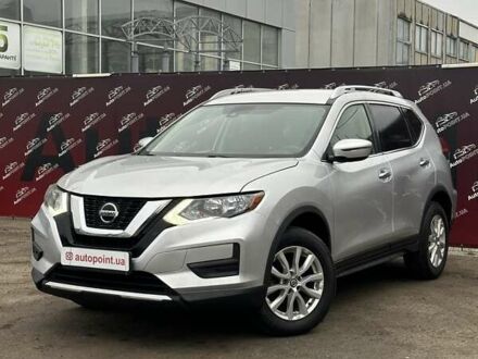 Серый Ниссан Rogue, объемом двигателя 2.5 л и пробегом 117 тыс. км за 14900 $, фото 1 на Automoto.ua