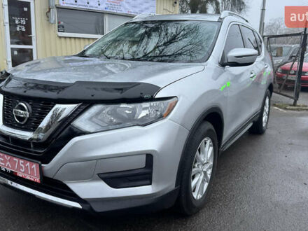 Серый Ниссан Rogue, объемом двигателя 2.5 л и пробегом 150 тыс. км за 14200 $, фото 1 на Automoto.ua