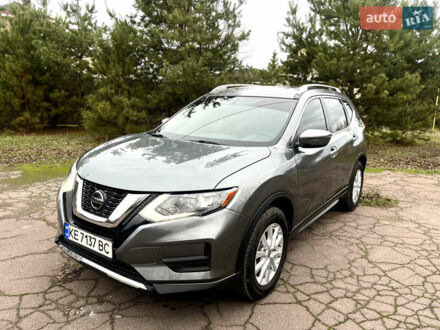 Серый Ниссан Rogue, объемом двигателя 2.49 л и пробегом 145 тыс. км за 14800 $, фото 1 на Automoto.ua