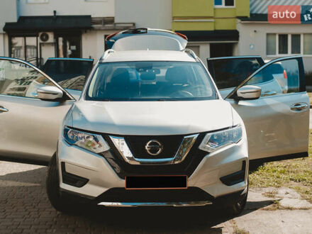 Серый Ниссан Rogue, объемом двигателя 2.5 л и пробегом 197 тыс. км за 15700 $, фото 1 на Automoto.ua