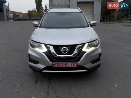 Серый Ниссан Rogue, объемом двигателя 2.5 л и пробегом 214 тыс. км за 14500 $, фото 1 на Automoto.ua