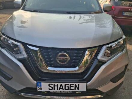 Серый Ниссан Rogue, объемом двигателя 2.5 л и пробегом 160 тыс. км за 15700 $, фото 1 на Automoto.ua