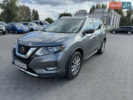 Сірий Ніссан Rogue, об'ємом двигуна 2.49 л та пробігом 135 тис. км за 16299 $, фото 1 на Automoto.ua