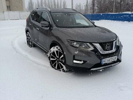 Серый Ниссан Rogue, объемом двигателя 2.49 л и пробегом 107 тыс. км за 16900 $, фото 1 на Automoto.ua