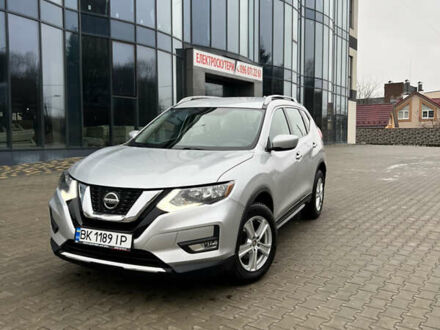 Сірий Ніссан Rogue, об'ємом двигуна 2.49 л та пробігом 143 тис. км за 13400 $, фото 1 на Automoto.ua