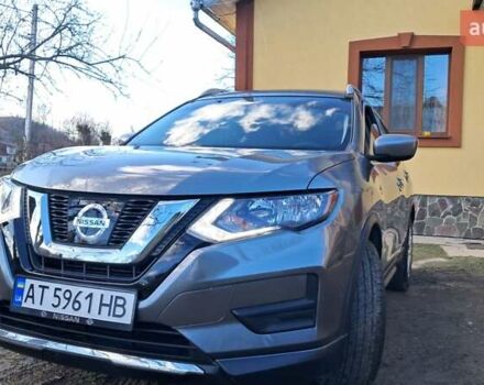 Серый Ниссан Rogue, объемом двигателя 2.49 л и пробегом 70 тыс. км за 15555 $, фото 1 на Automoto.ua
