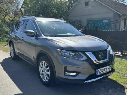 Ниссан Rogue 2018 в Виннице на Automoto.ua Серый Ниссан Rogue, объемом двигателя 2.5 л и пробегом 115 тыс. км за 15600 $, фото 1 на Automoto.ua