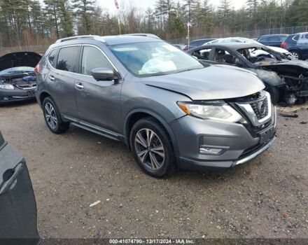 Серый Ниссан Rogue, объемом двигателя 2.5 л и пробегом 146 тыс. км за 10900 $, фото 1 на Automoto.ua