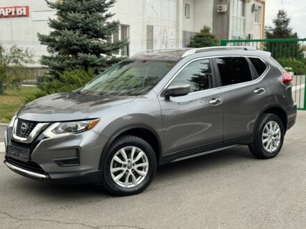 Ніссан Rogue 2018 у Харкові на Automoto.ua Сірий Ніссан Rogue, об'ємом двигуна 2.5 л та пробігом 111 тис. км за 15500 $, фото 1 на Automoto.ua