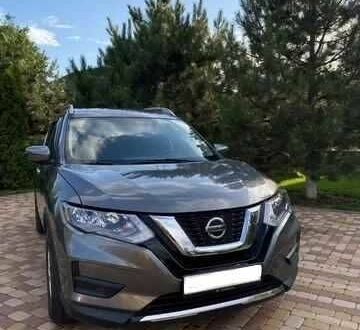 Серый Ниссан Rogue, объемом двигателя 2.5 л и пробегом 110 тыс. км за 13500 $, фото 1 на Automoto.ua