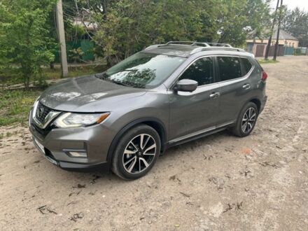 Ниссан Rogue 2019 в Новомосковске на Automoto.ua Серый Ниссан Rogue, объемом двигателя 2.5 л и пробегом 48 тыс. км за 18500 $, фото 1 на Automoto.ua