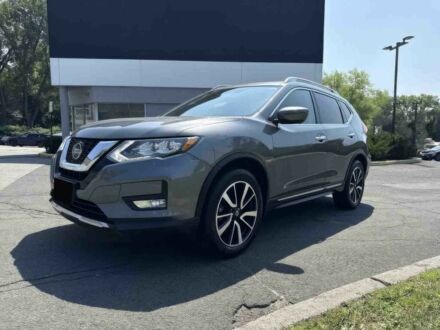 Серый Ниссан Rogue, объемом двигателя 2.5 л и пробегом 49 тыс. км за 12500 $, фото 1 на Automoto.ua