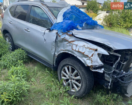 Сірий Ніссан Rogue, об'ємом двигуна 2.49 л та пробігом 160 тис. км за 6500 $, фото 1 на Automoto.ua