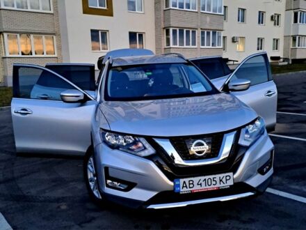 Ниссан Rogue 2019 в Виннице на Automoto.ua Серый Ниссан Rogue, объемом двигателя 2.5 л и пробегом 160 тыс. км за 14999 $, фото 1 на Automoto.ua
