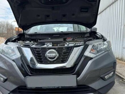 Сірий Ніссан Rogue, об'ємом двигуна 0 л та пробігом 88 тис. км за 13499 $, фото 1 на Automoto.ua